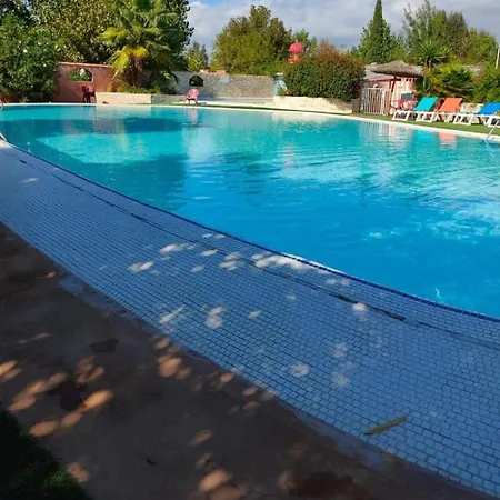 Campsite Mobile 6 Place A Proximite De La